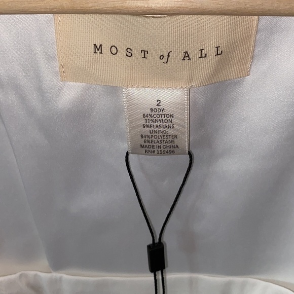 Charlotte Puff Sleeve Mini Dress
Most Of All - Picture 8 of 8